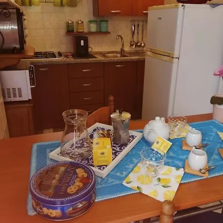 Le Conchiglie E Le Stelle Marine Apartment *